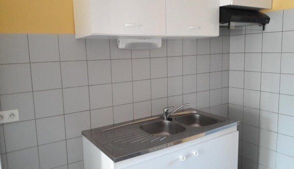 Logement tudiant T3 à Aurillac (15000)