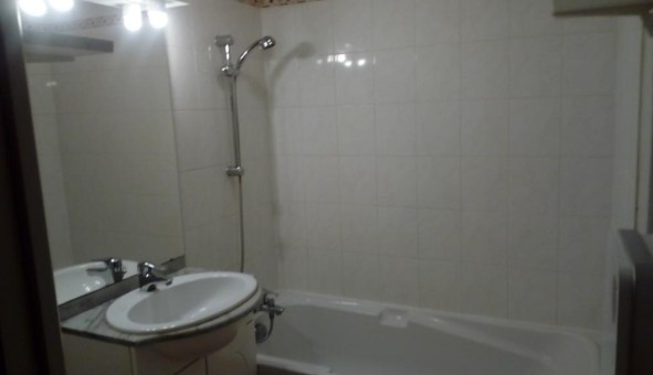Logement tudiant T3 à Authezat (63730)