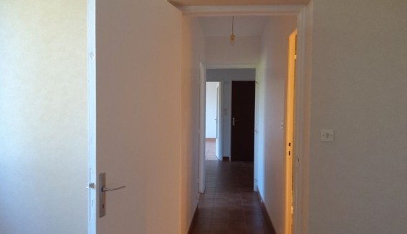 Logement �tudiant T3 &agrave; Avermes (03000)