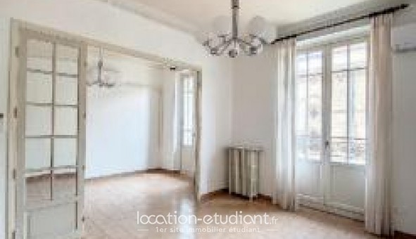 Logement tudiant T3 à Avignon (84000)