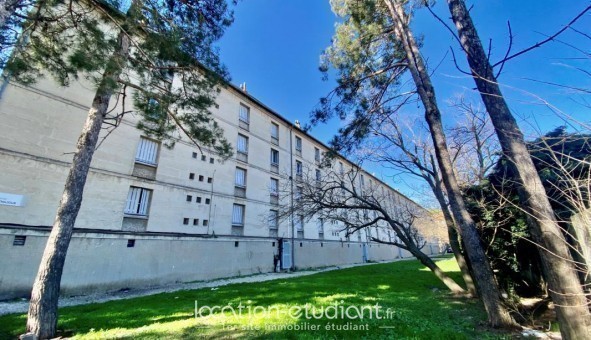 Logement tudiant T3 à Avignon (84000)