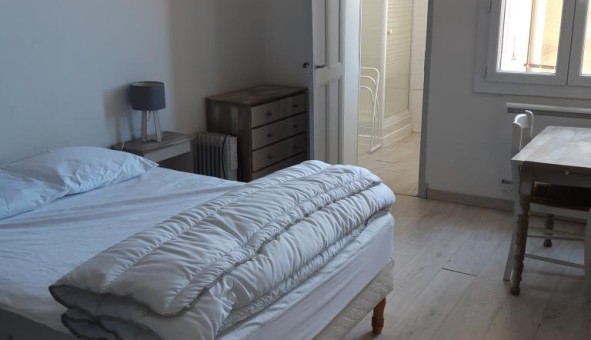 Logement tudiant T3 à Avignon (84000)