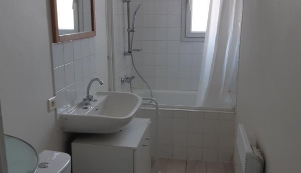 Logement tudiant T3 à Avignon (84000)