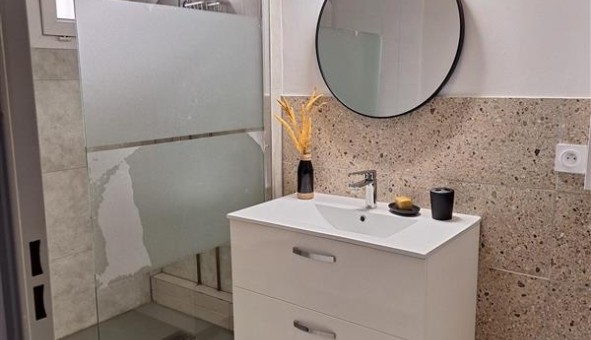 Logement tudiant T3 à Avignon (84000)