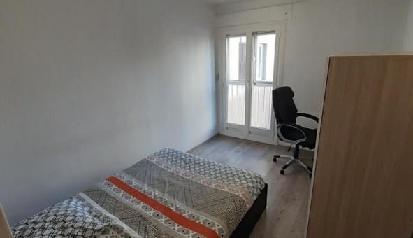 Logement tudiant T3 à Avignon (84000)