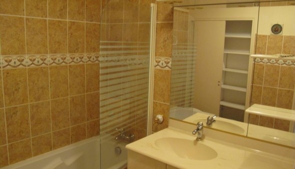 Logement tudiant T3 à Avignon (84000)