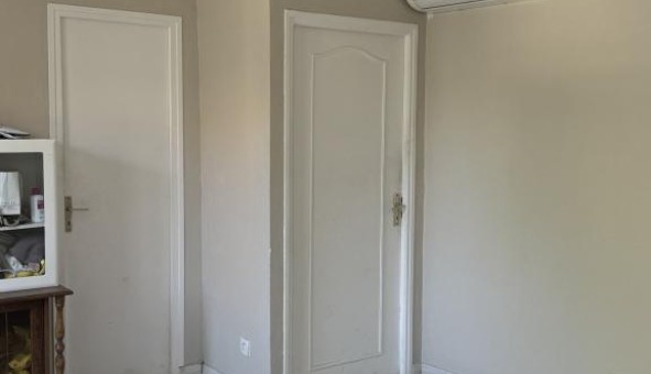Logement tudiant Location T3 Vide Avignon (84000)