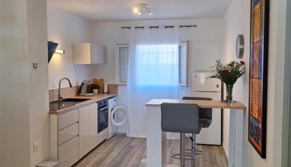 Logement tudiant Location T3 Vide Avignon (84000)