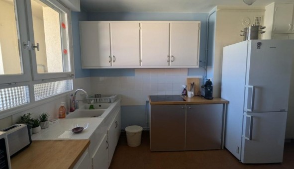 Logement tudiant T3 à Avignon (84000)