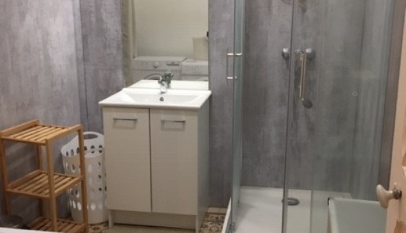 Logement tudiant T3 à Avignon (84000)