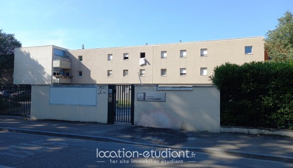 Logement tudiant T3 à Avignon (84000)