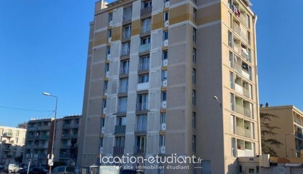 Logement tudiant T3 à Avignon (84000)
