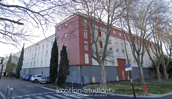 Logement tudiant Location T3 Vide Avignon (84000)
