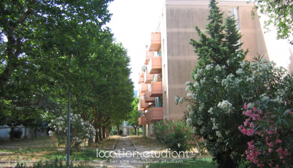 Logement tudiant T3 à Avignon (84000)