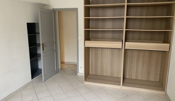 Logement �tudiant T3 &agrave; Avignon (84000)