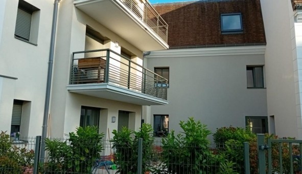 Logement tudiant T3 à Avon (77210)