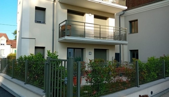 Logement tudiant T3 à Avon (77210)