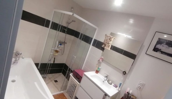 Logement �tudiant T3 &agrave; Aydat (63970)