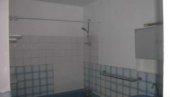 Logement tudiant T3 à Ayse (74130)