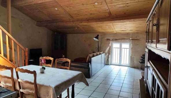 Logement tudiant T3 à Azille (11700)