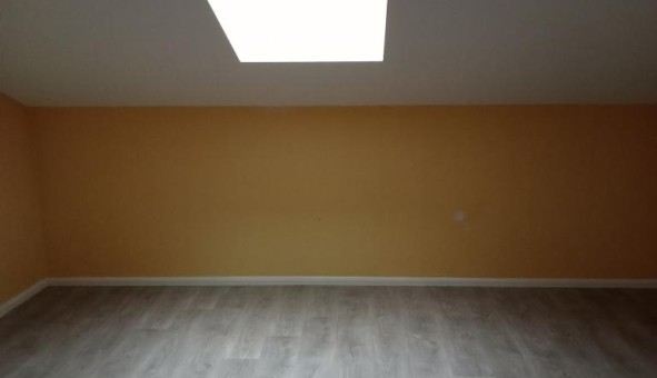 Logement tudiant T3 à Baccarat (54120)