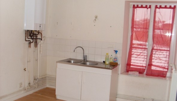 Logement tudiant T3 à Baccarat (54120)