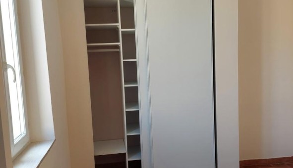 Logement tudiant T3 à Bages (11100)