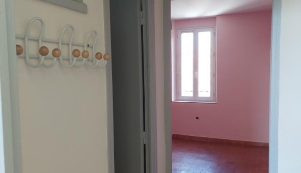 Logement tudiant T3 à Bages (11100)