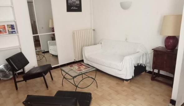 Logement tudiant T3 à Bages (11100)