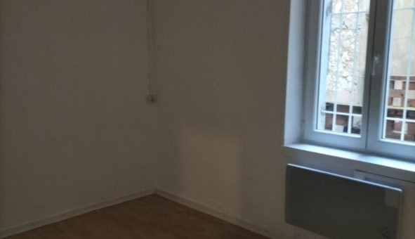 Logement tudiant T3 à Bages (11100)