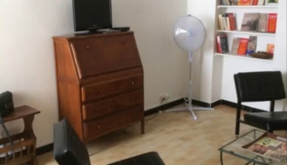 Logement tudiant T3 à Bages (11100)