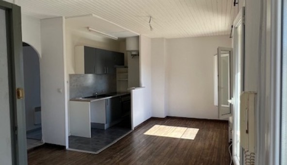 Logement tudiant Location T3 Vide Bages (66670)