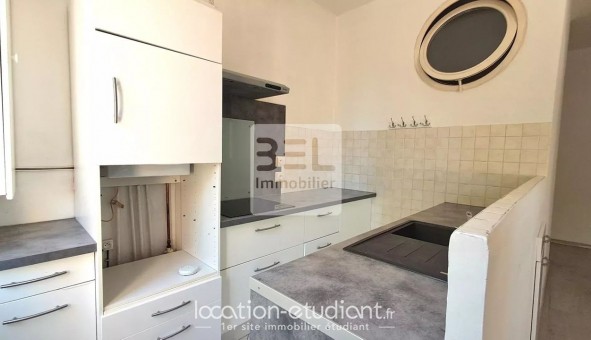 Logement �tudiant T3 &agrave; Bagnols sur C�ze (30200)