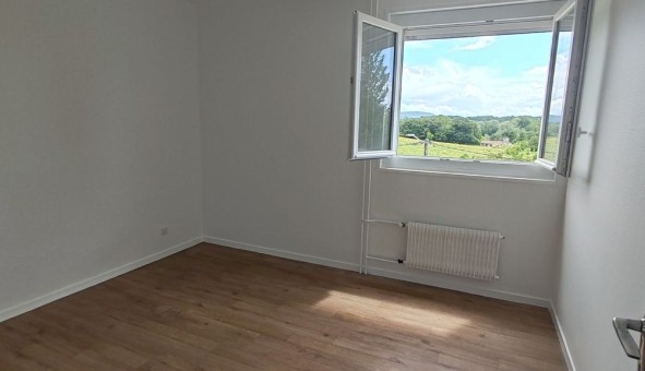 Logement �tudiant T3 &agrave; Bagnols sur C�ze (30200)