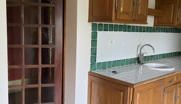 Logement tudiant T3 à Bagnols (69620)
