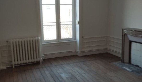 Logement �tudiant T3 &agrave; Balan (08200)