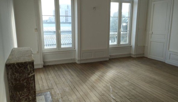 Logement �tudiant T3 &agrave; Balan (08200)