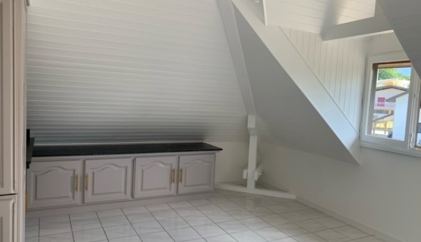 Logement tudiant T3 à Ballaison (74140)