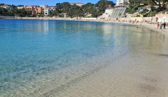 Logement �tudiant T3 &agrave; Bandol (83150)