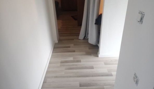 Logement �tudiant T3 &agrave; Barac� (49430)