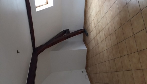 Logement tudiant T3 à Barbey (77130)