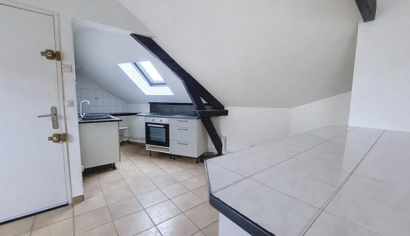 Logement tudiant T3 à Barbey (77130)