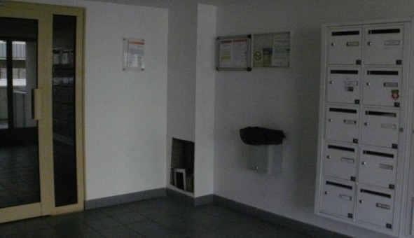 Logement �tudiant T3 &agrave; Barbey (77130)