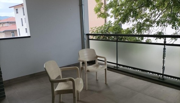 Logement �tudiant T3 &agrave; Barcelonne (26120)