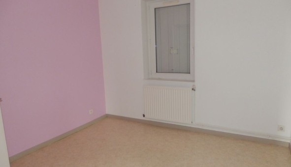 Logement �tudiant T3 &agrave; Bard (42600)