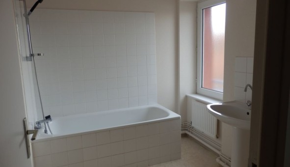 Logement �tudiant T3 &agrave; Bard (42600)