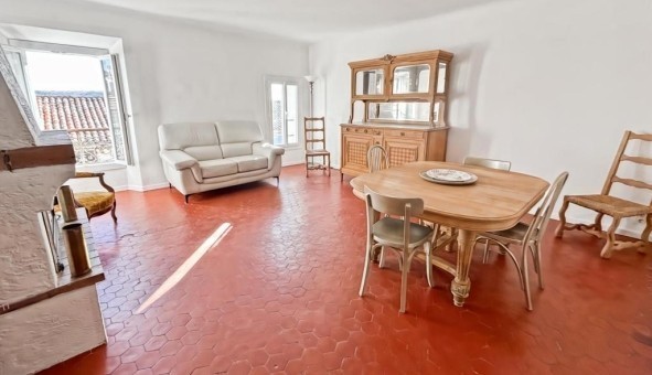 Logement �tudiant T3 &agrave; Barg�me (83840)