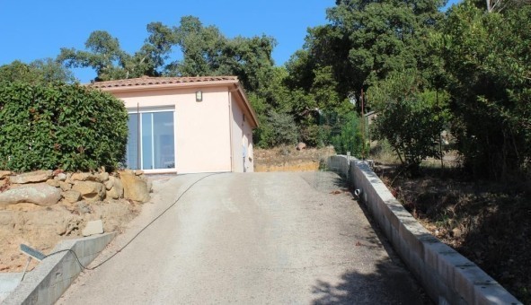 Logement tudiant T3 à Bastelicaccia (20129)