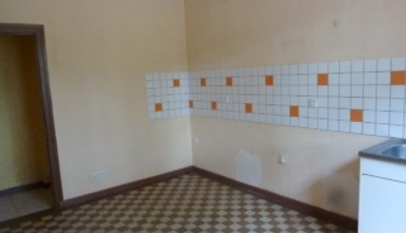 Logement tudiant T3 à Baudemont (71800)