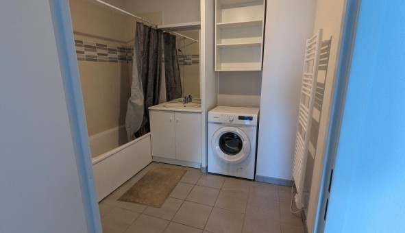 Logement étudiant Location T3 Vide Bayonne (64100)
